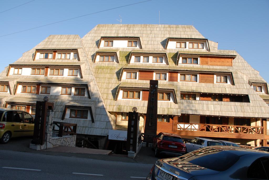 Apartments Mitic كوباونيك المظهر الخارجي الصورة