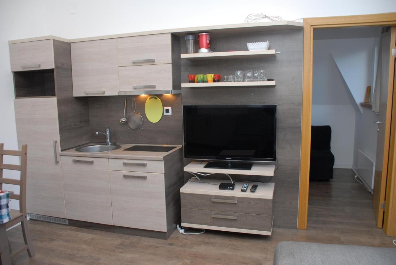 Apartments Mitic كوباونيك المظهر الخارجي الصورة